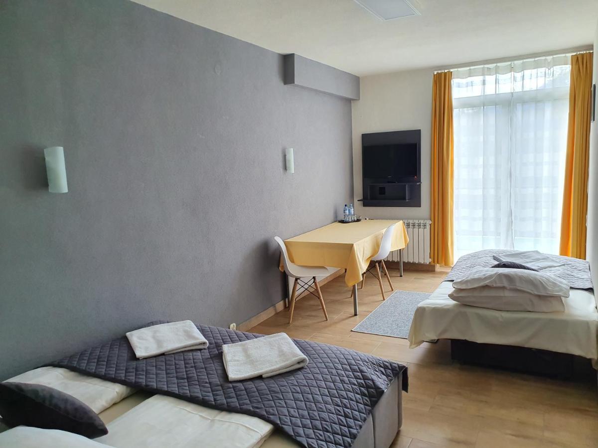 Orle Gniazdo Bed & Breakfast *